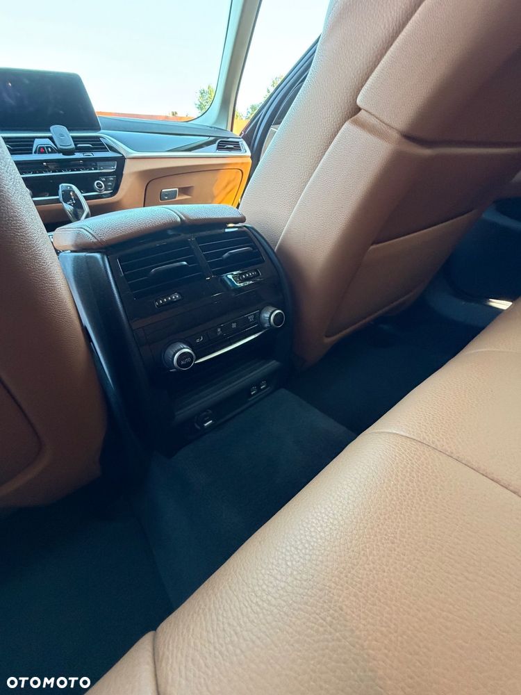 BMW Seria 5 - 23