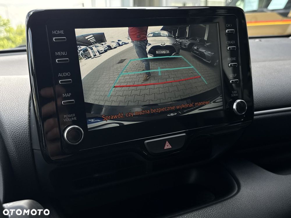 Toyota Yaris - 24
