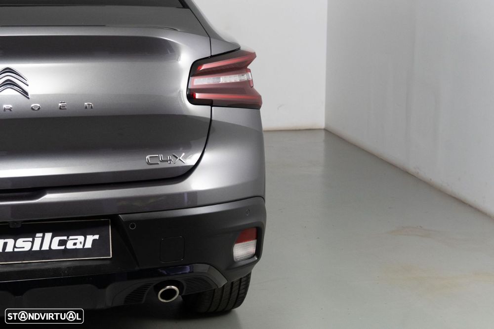 Citroën C4 X 1.2 PureTech Shine EAT8 - 16