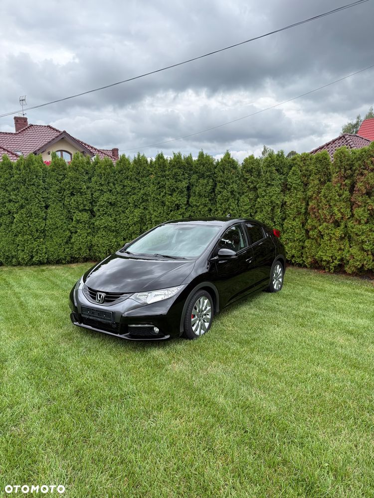 Honda Civic 1.8 i-VTEC Sport Black Edition - 13
