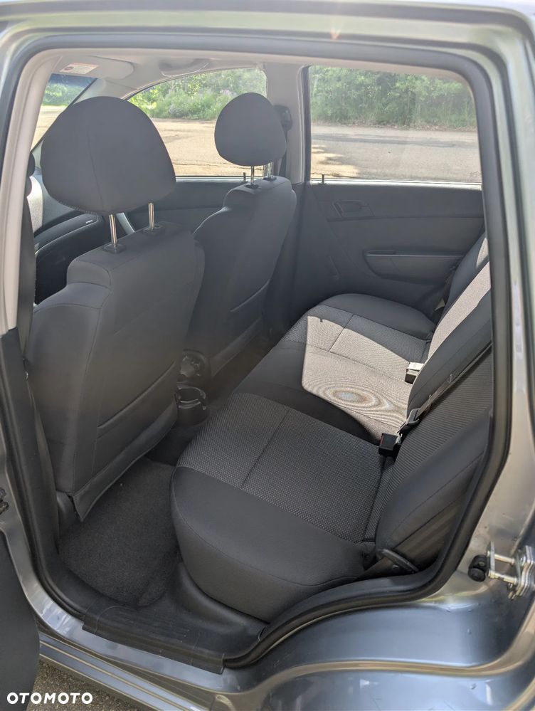 Chevrolet Aveo 1.2 16V Base - 7