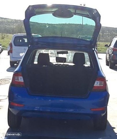 Peças Skoda Fabia III (NJ3) 1.0 TSI 2021 - 6