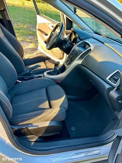 Opel Astra IV 1.4 T Enjoy - 7