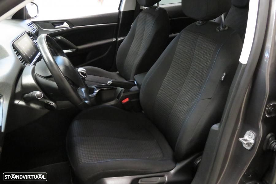 Peugeot 308 1.5 BlueHDi Style - 15