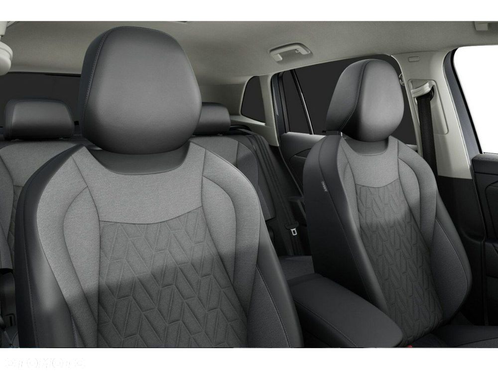 Volkswagen Tiguan - 7