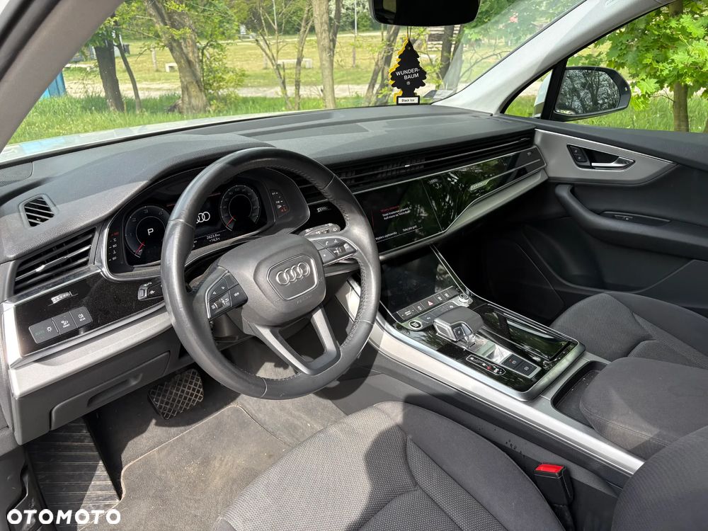 Audi Q7 - 15