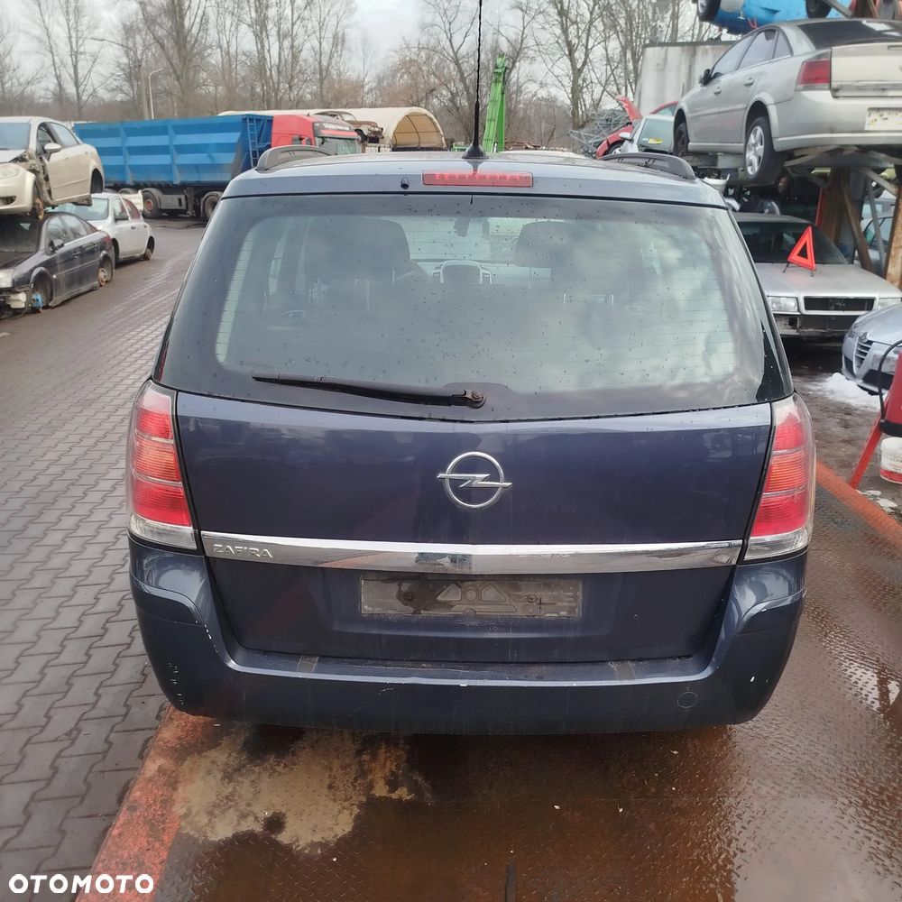 Opel Zafira B  na części . - 8