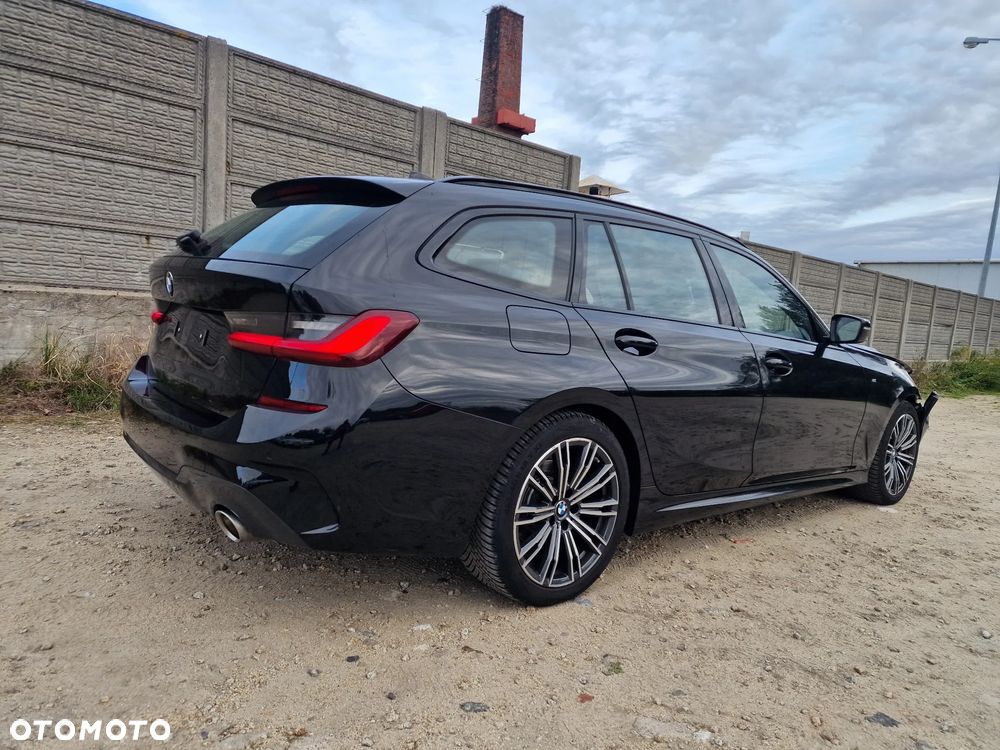 BMW Seria 3 318i M Sport - 37