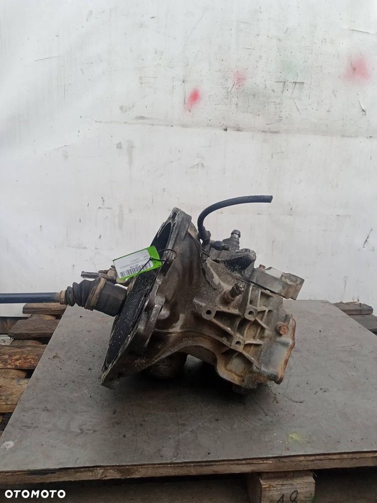 SKRZYNIA BIEGÓW R90400206 643958655 OPEL CORSA D - 3