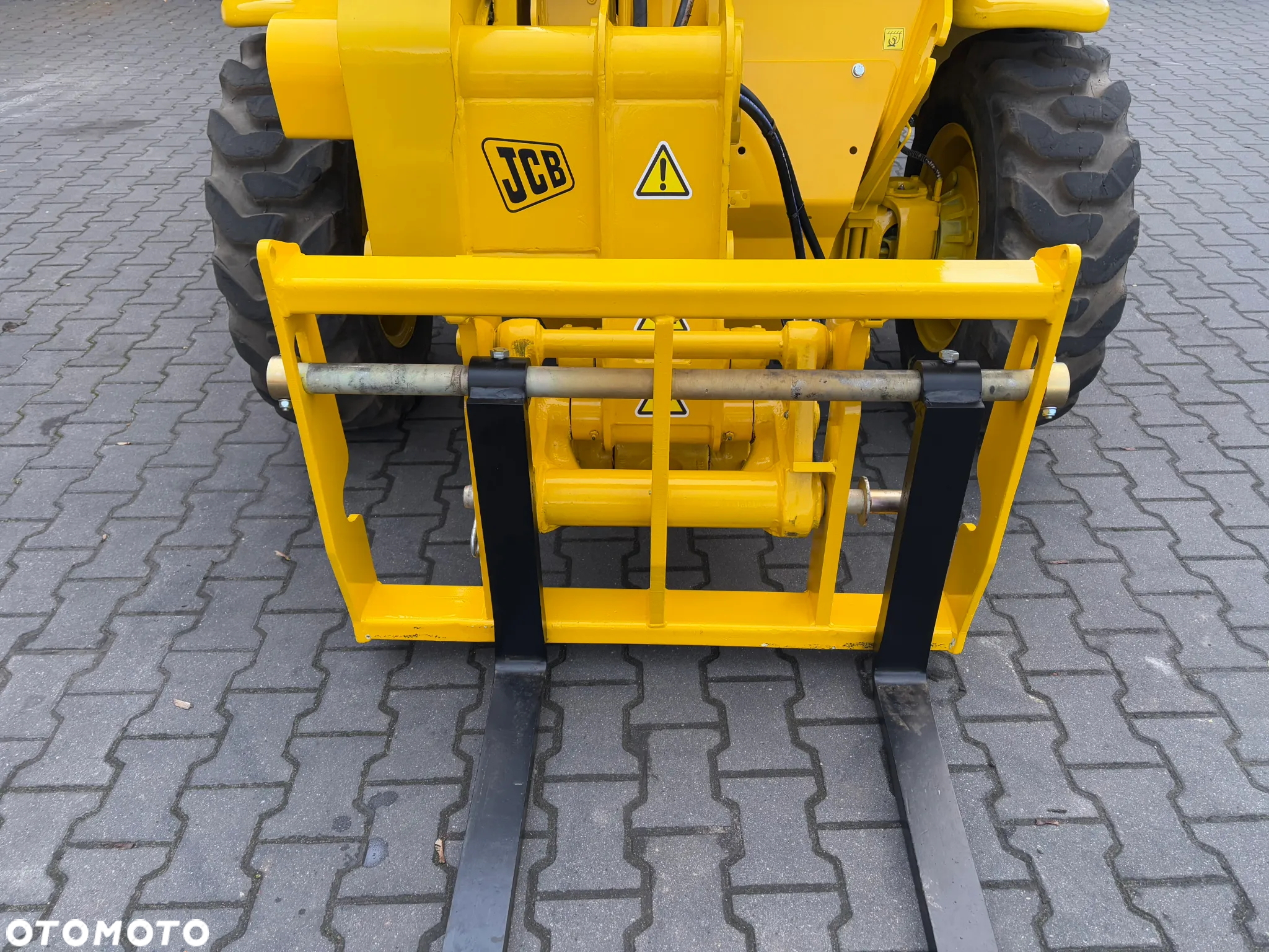 JCB 520-50 - 12