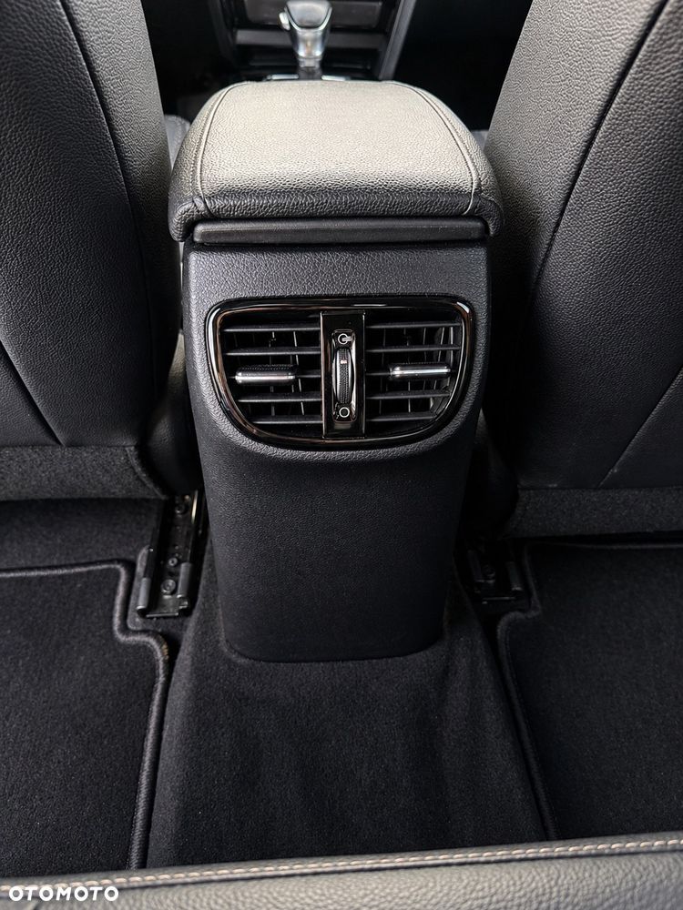 Kia XCeed 1.6 T-GDI L Business Line DCT - 13