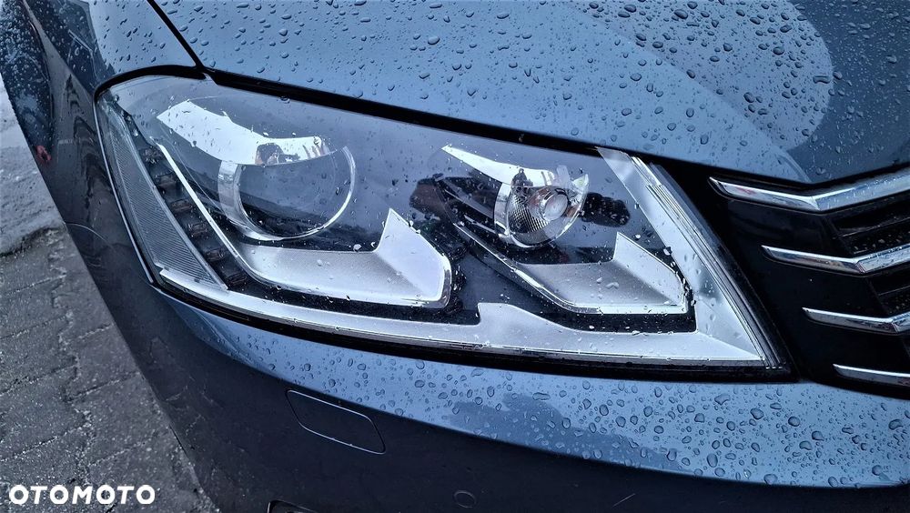 Volkswagen Passat 2.0 TDI Comfortline - 18