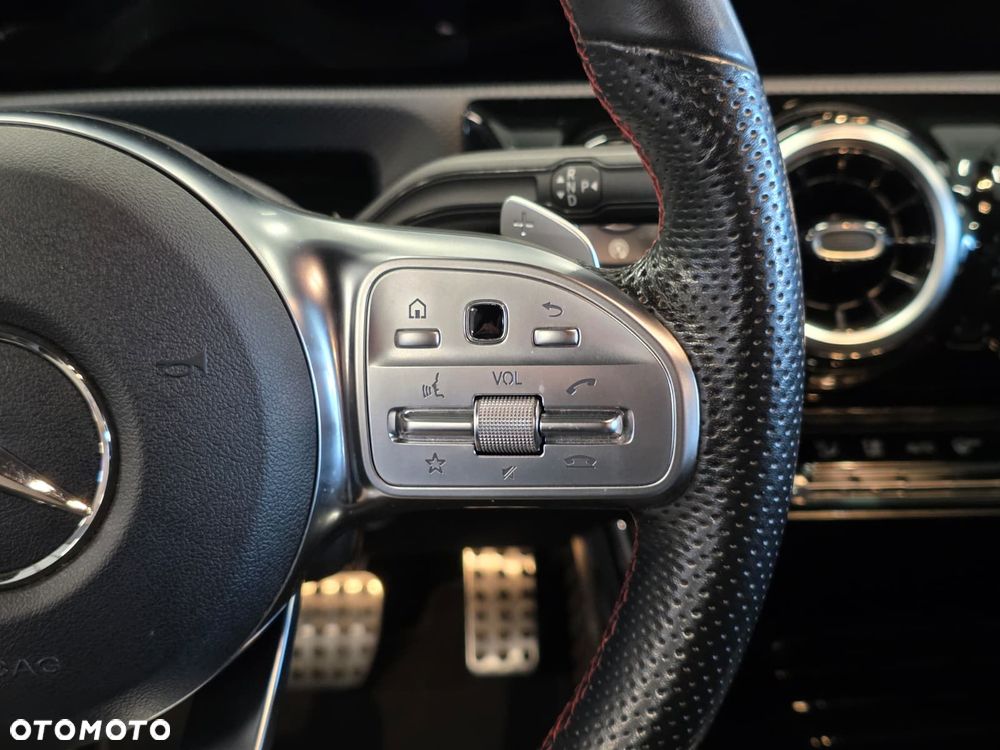 Mercedes-Benz Klasa A 220 4-Matic AMG Line 7G-DCT - 21