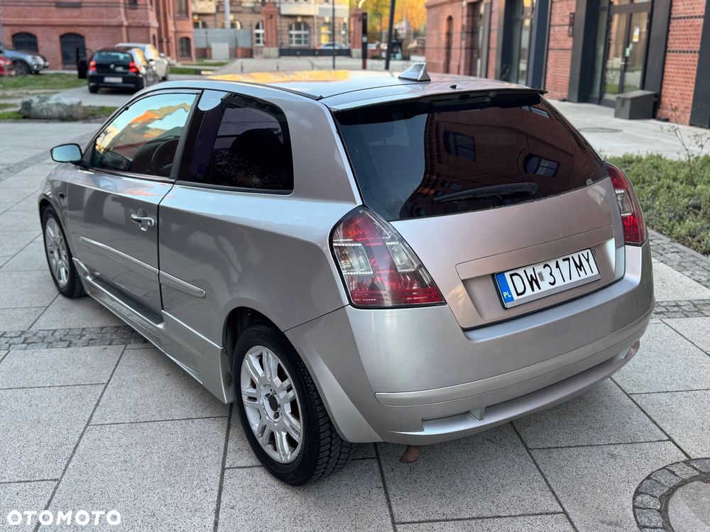 Fiat Stilo 1.9 JTD 115 Dynamic - 5