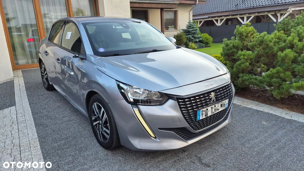 Peugeot 208 PureTech 100 Allure - 1