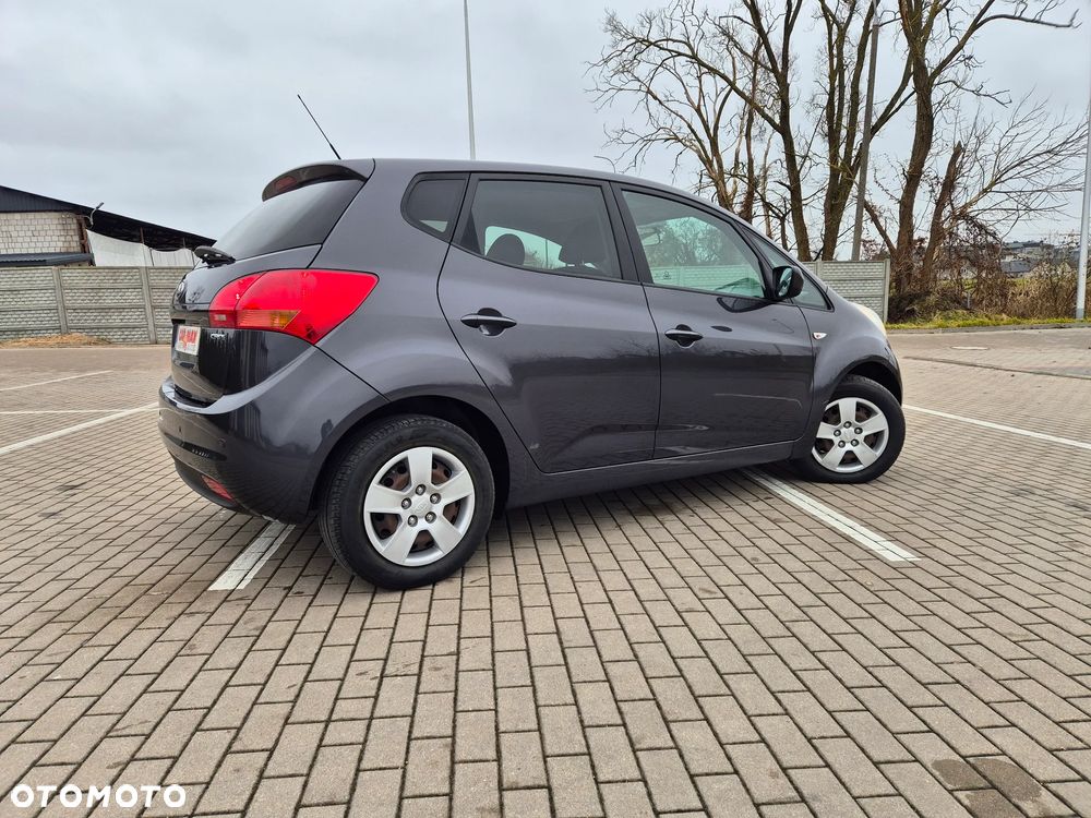 Kia Venga 1.4 CRDi 90 Edition 7 - 16