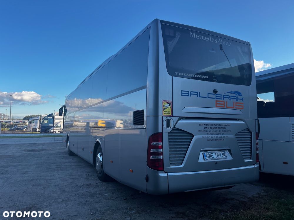 Mercedes-Benz Tourismo rhd - 2