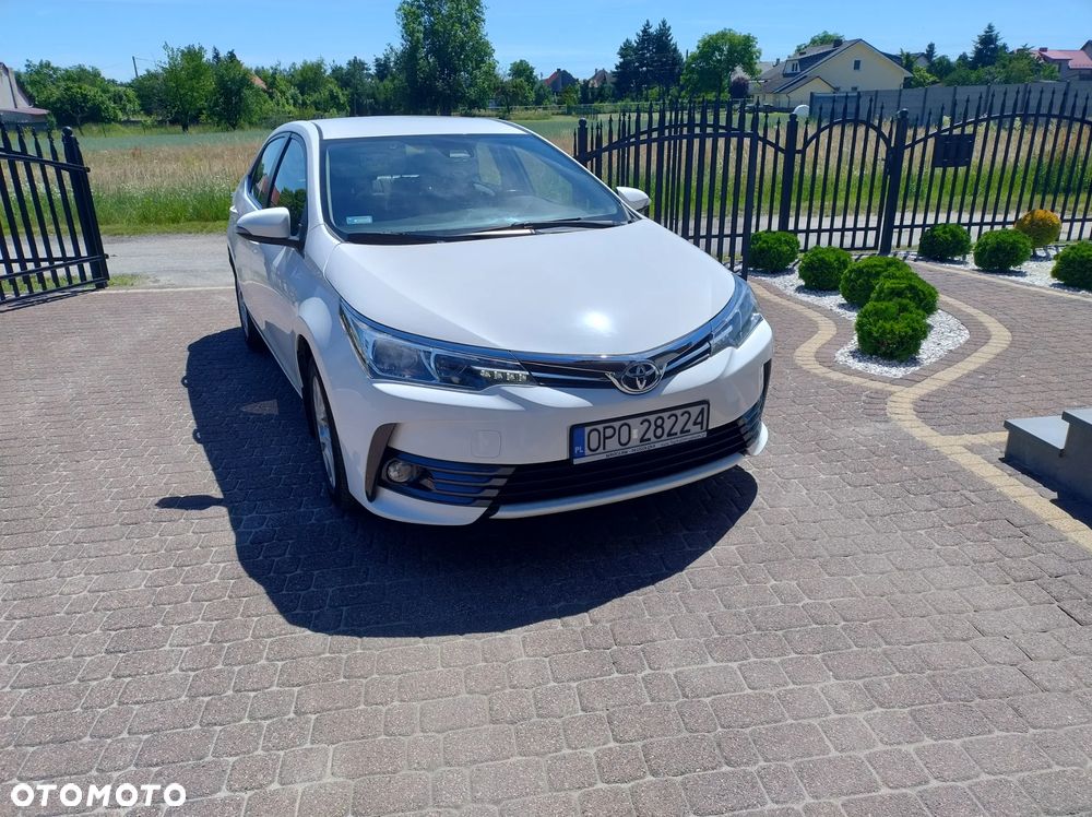 Toyota Corolla 1.6 Comfort - 1