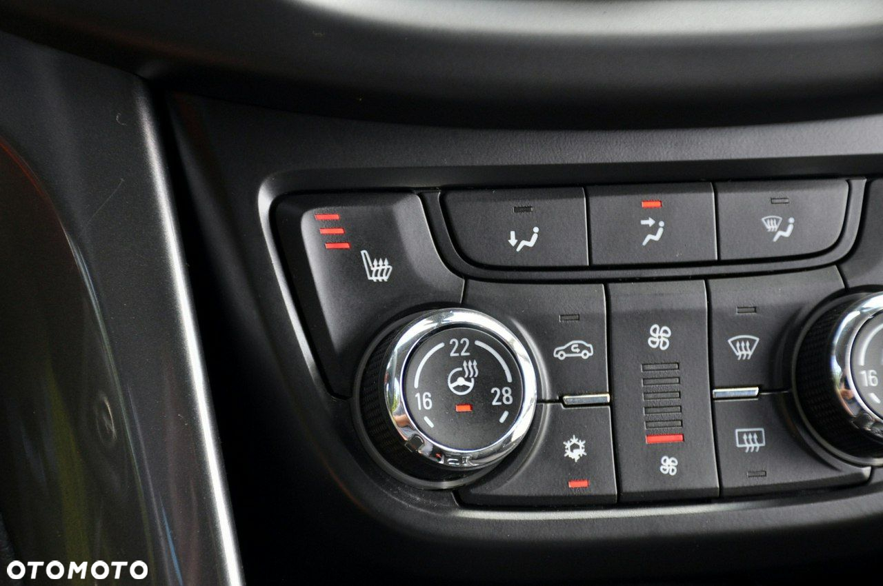 Opel Zafira - 34