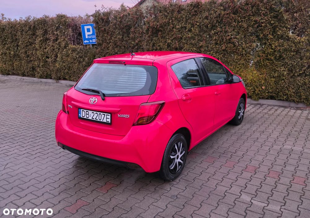 Toyota Yaris 1.33 Life EU6 - 12