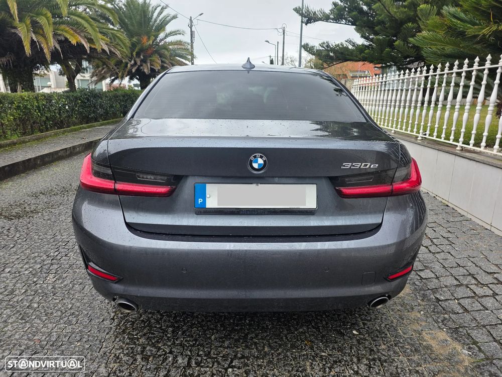BMW 330 e Corporate Edition Auto - 5