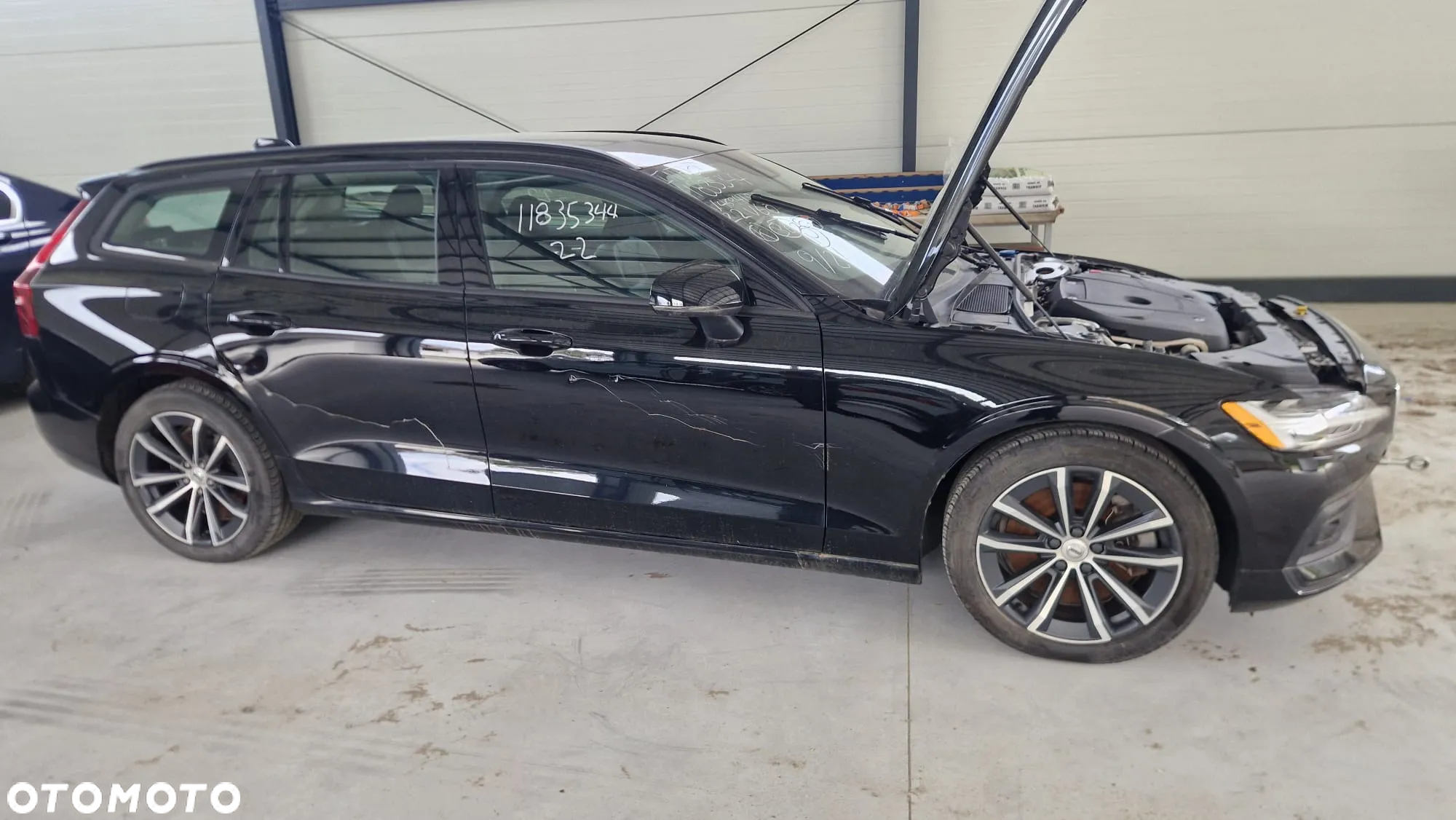 Volvo V60 T6 AWD Inscription - 4