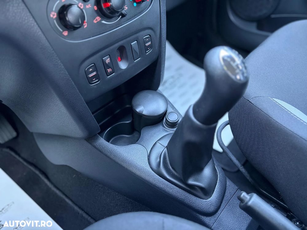 Dacia Sandero - 21