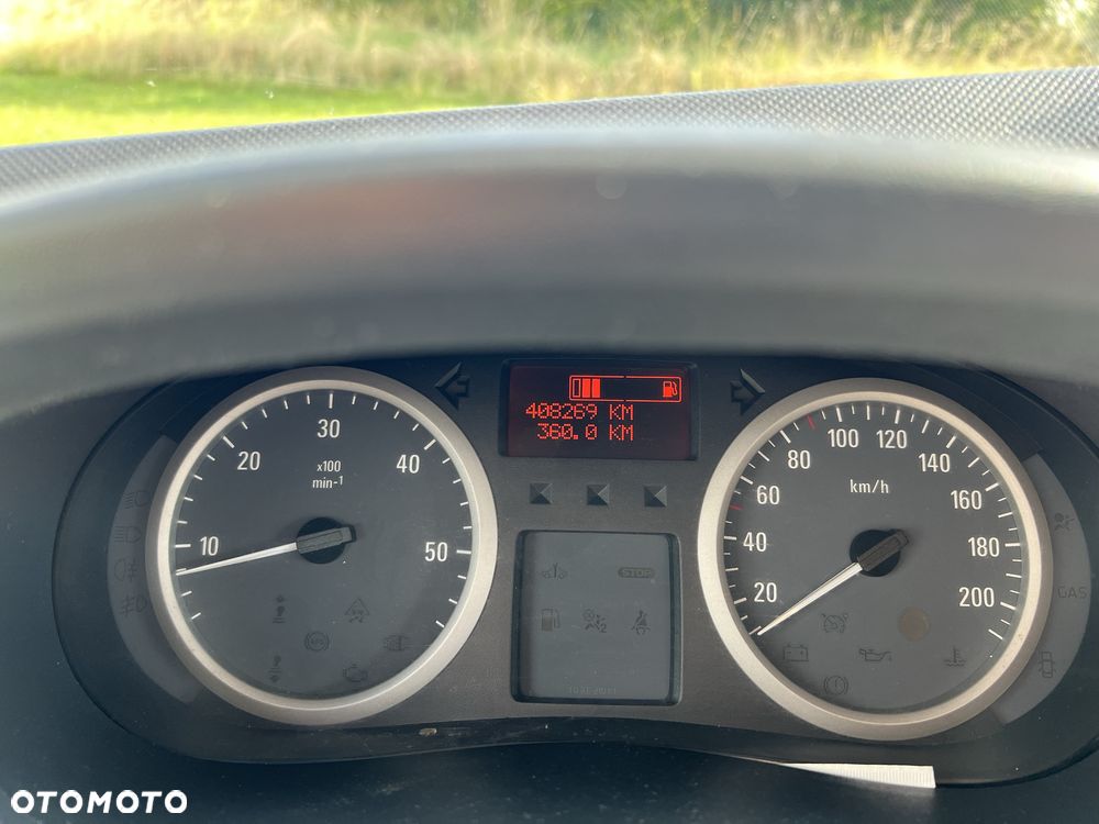 Opel Vivaro - 5