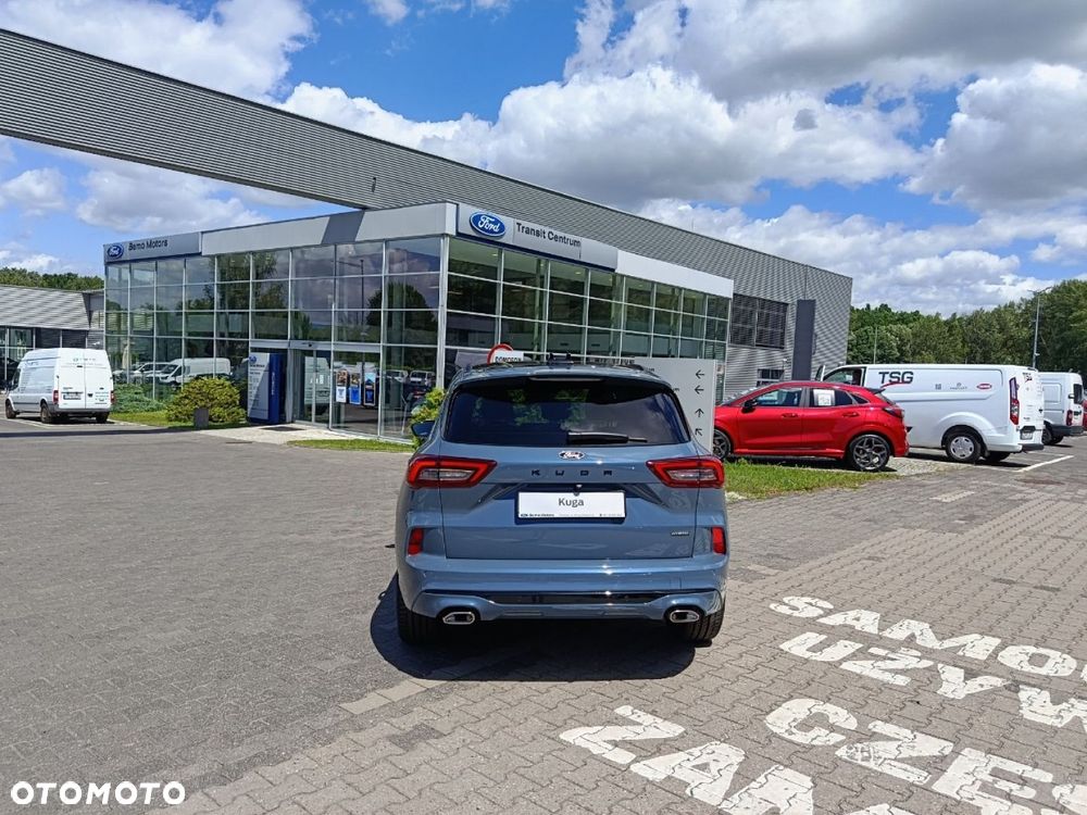 Ford Kuga - 10