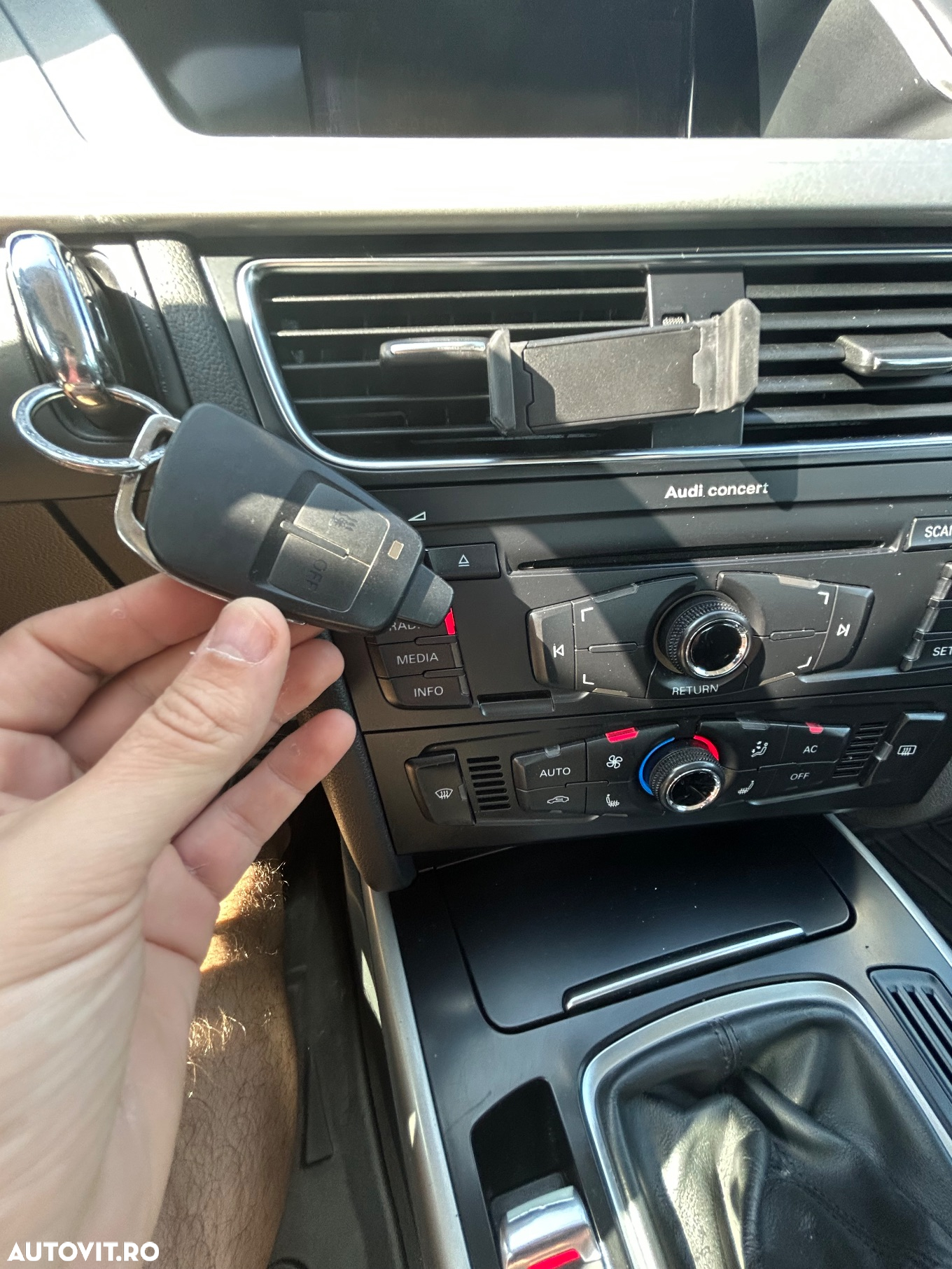 Audi A4 2.0 TDI DPF quattro Ambition - 5