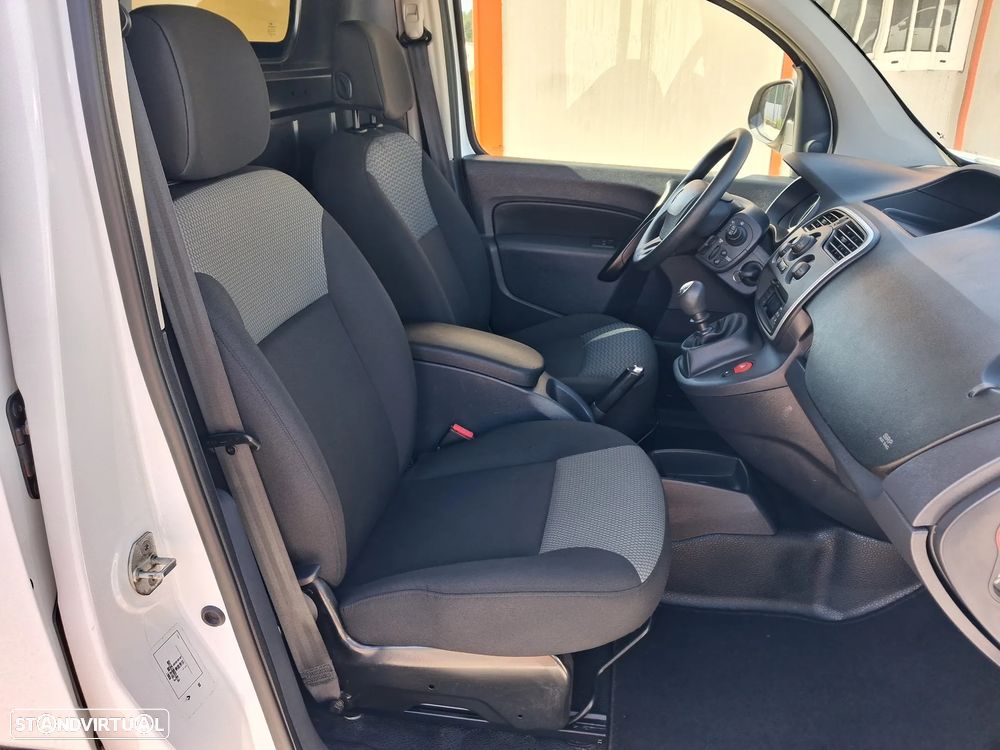 Renault 1.5 Blue dCi 95 Cvs - 24