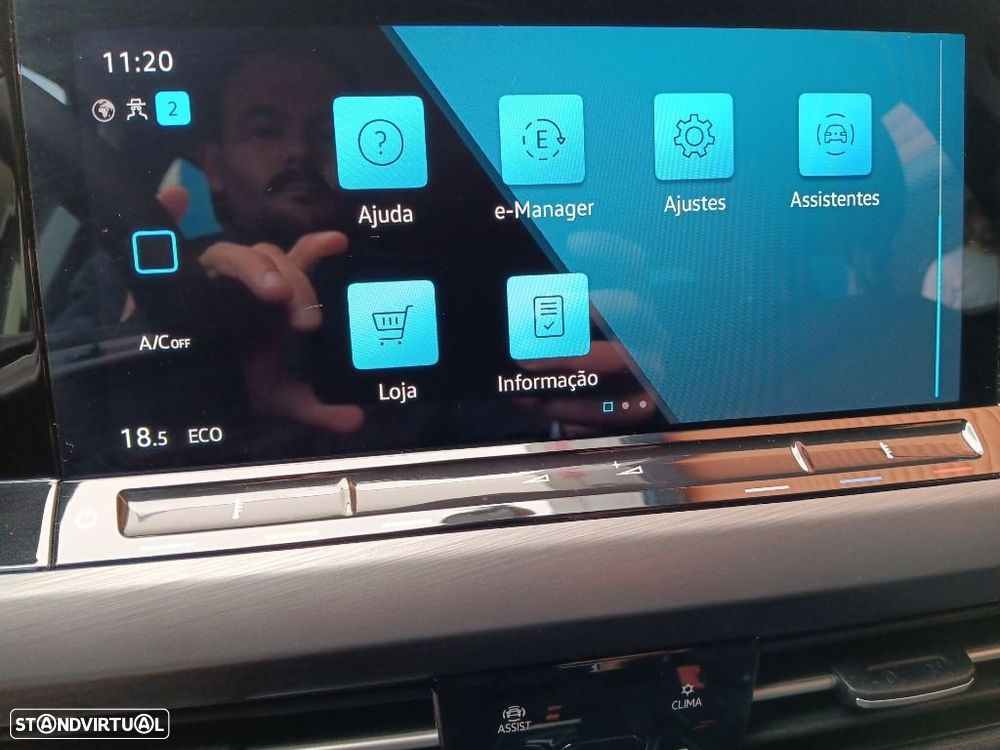 VW Golf 1.4 TSI e-Hybrid DSG - 21