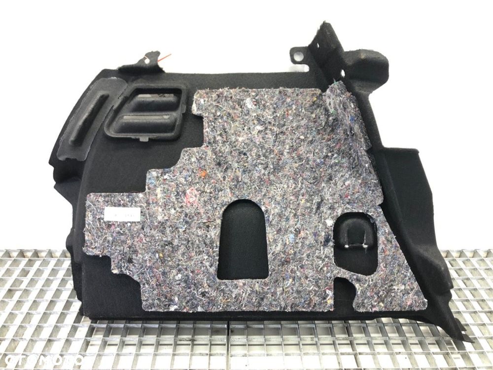 BOCZEK BAGAŻNIKA PRAWY - 64.00 PLN - RENAULT CLIO V (B7_) 2019 - 2022 TCe 90 (B7MT) 67 kW [91 KM] - 2