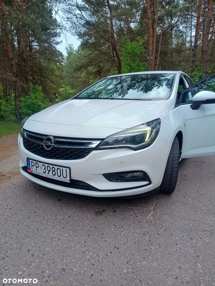 Opel Astra 1.6 CDTI Enjoy S&S - 1