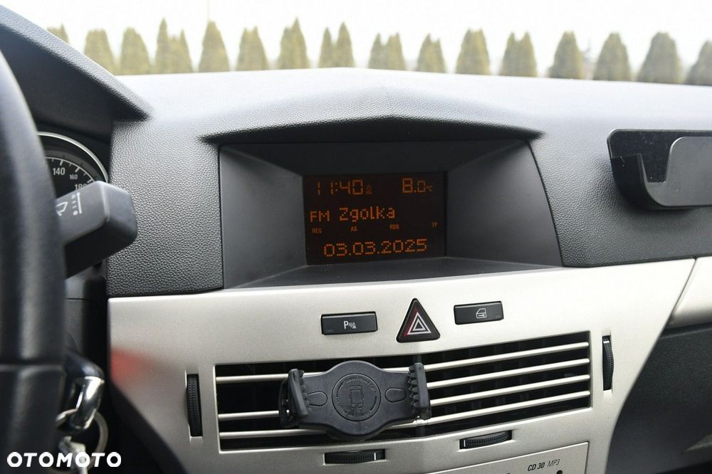 Opel Astra - 26