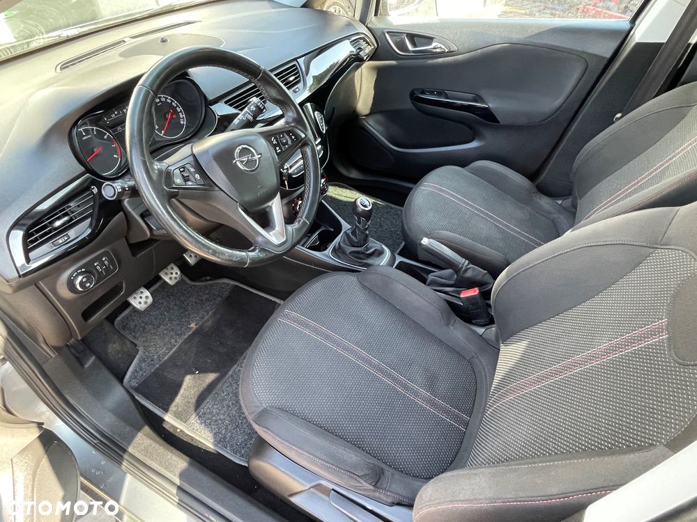 Opel Corsa 1.4 16V Cosmo - 6