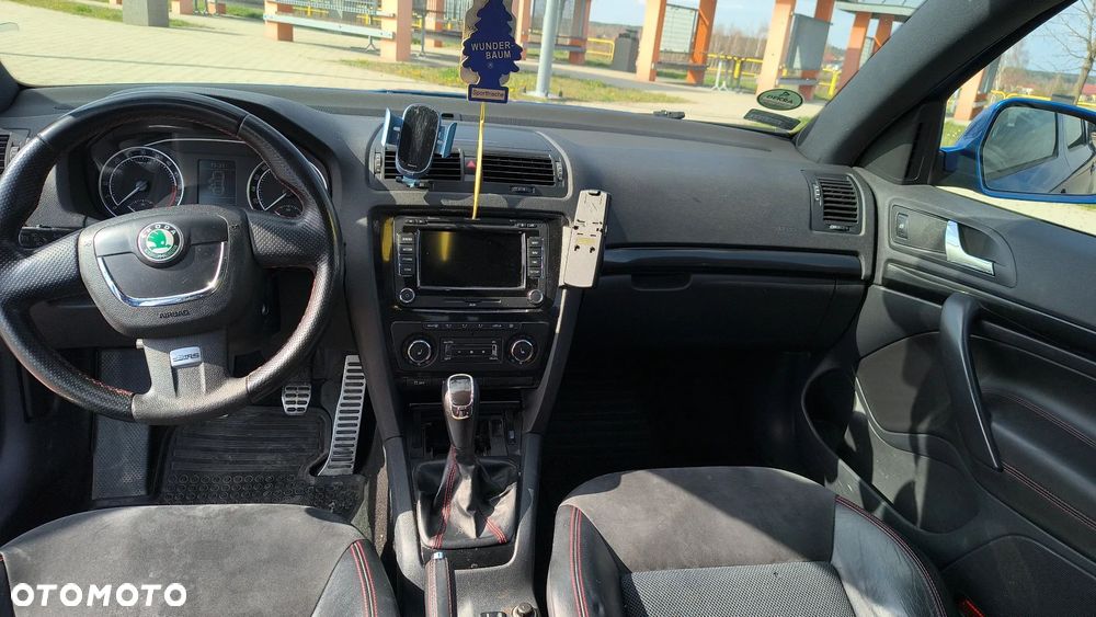 Skoda Octavia 2.0 TDI CR DPF RS - 7