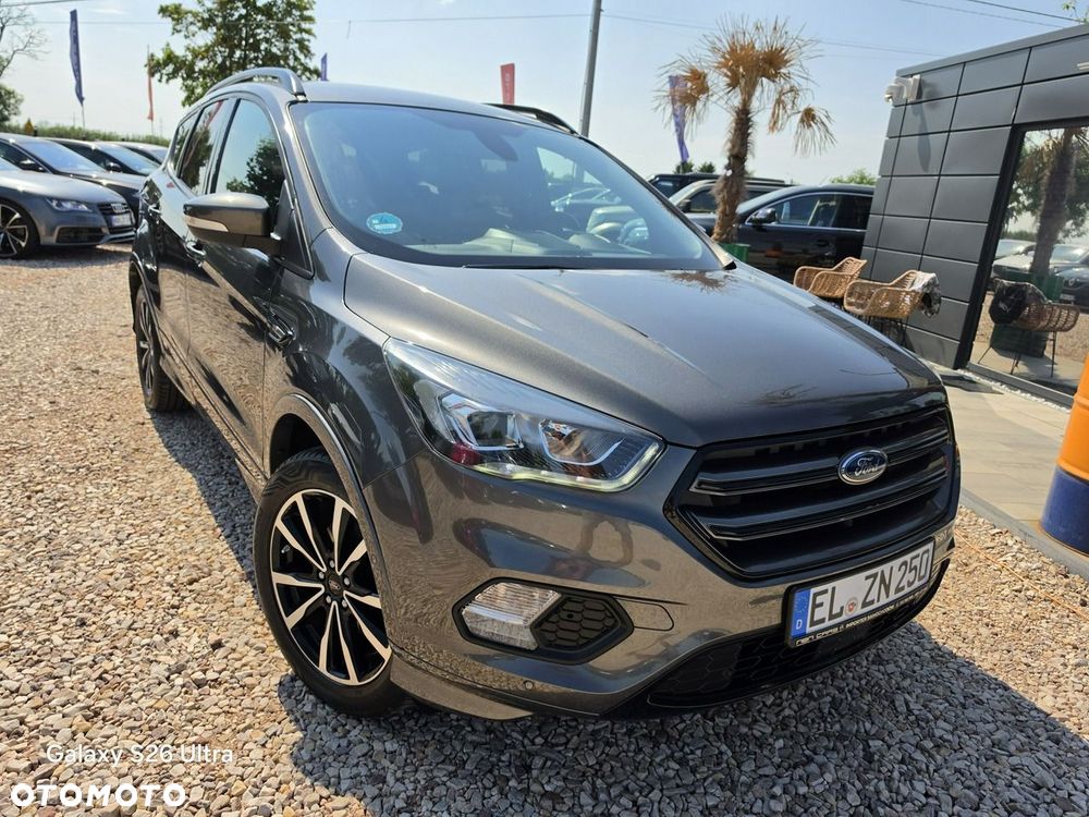 Ford Kuga 1.5 EcoBoost 2x4 ST-Line - 12