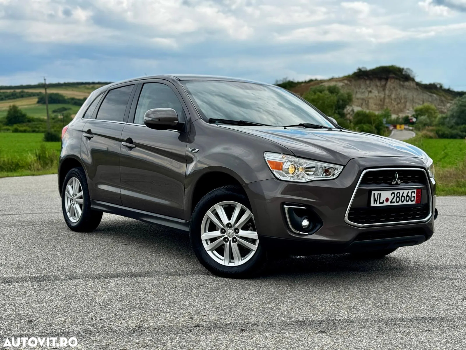 Mitsubishi ASX 1.8 DI-D 2WD Plus - 2