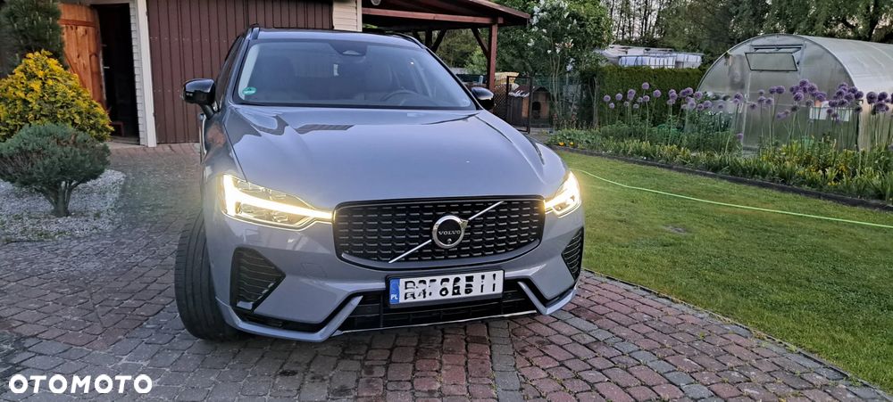 Volvo XC 60 T8 Plug-In Hybrid AWD Plus Black Edition - 8