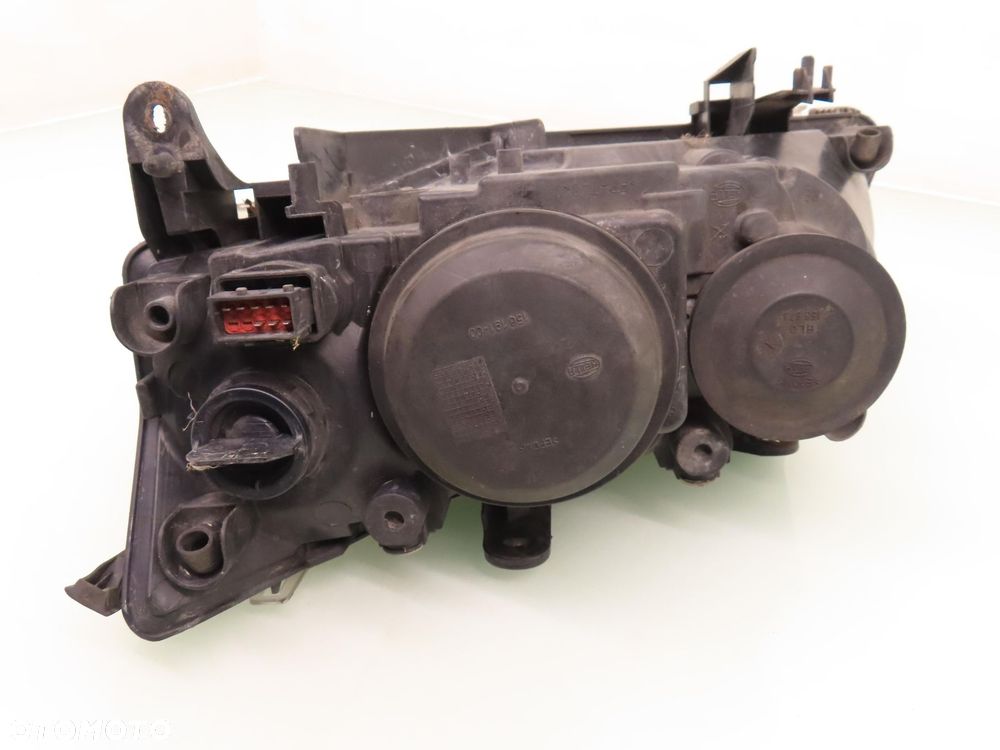 LAMPA PRAWA PRZEDNIA SAAB 9-3 II 15582600 - 6