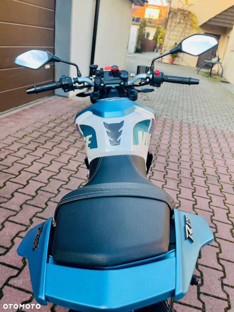 VOGE R125 - 6