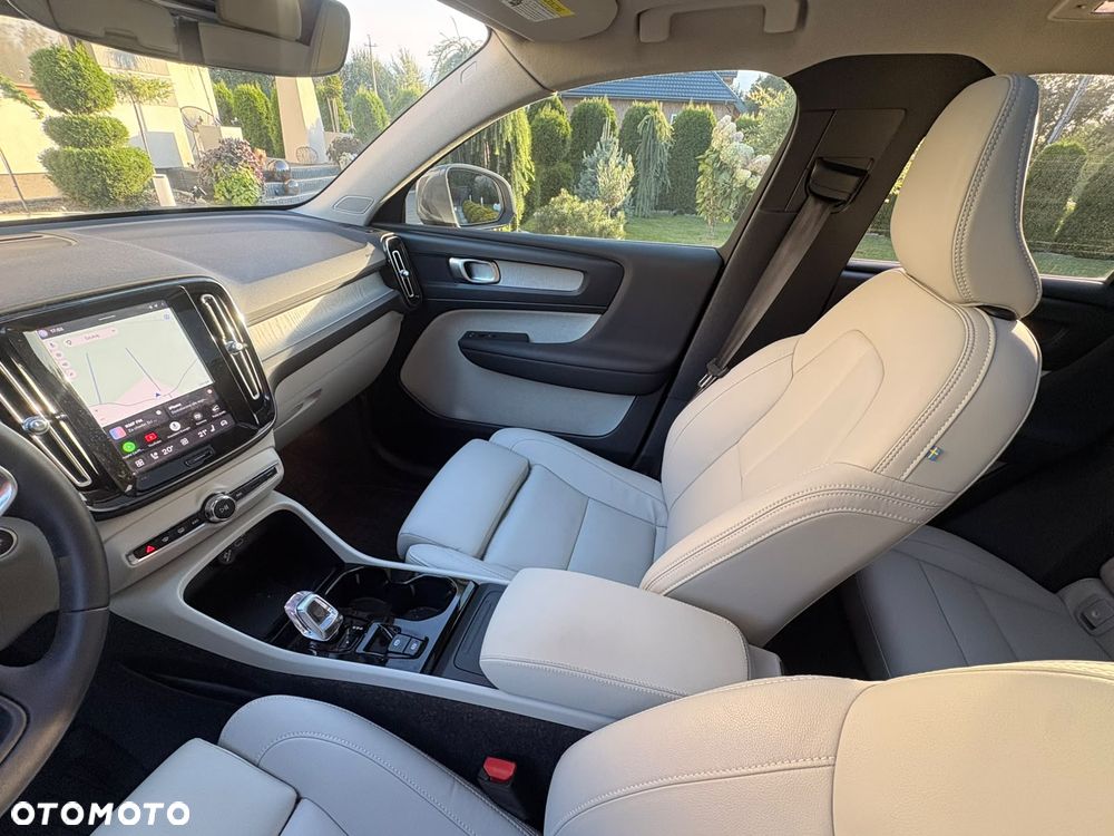 Volvo XC 40 - 21