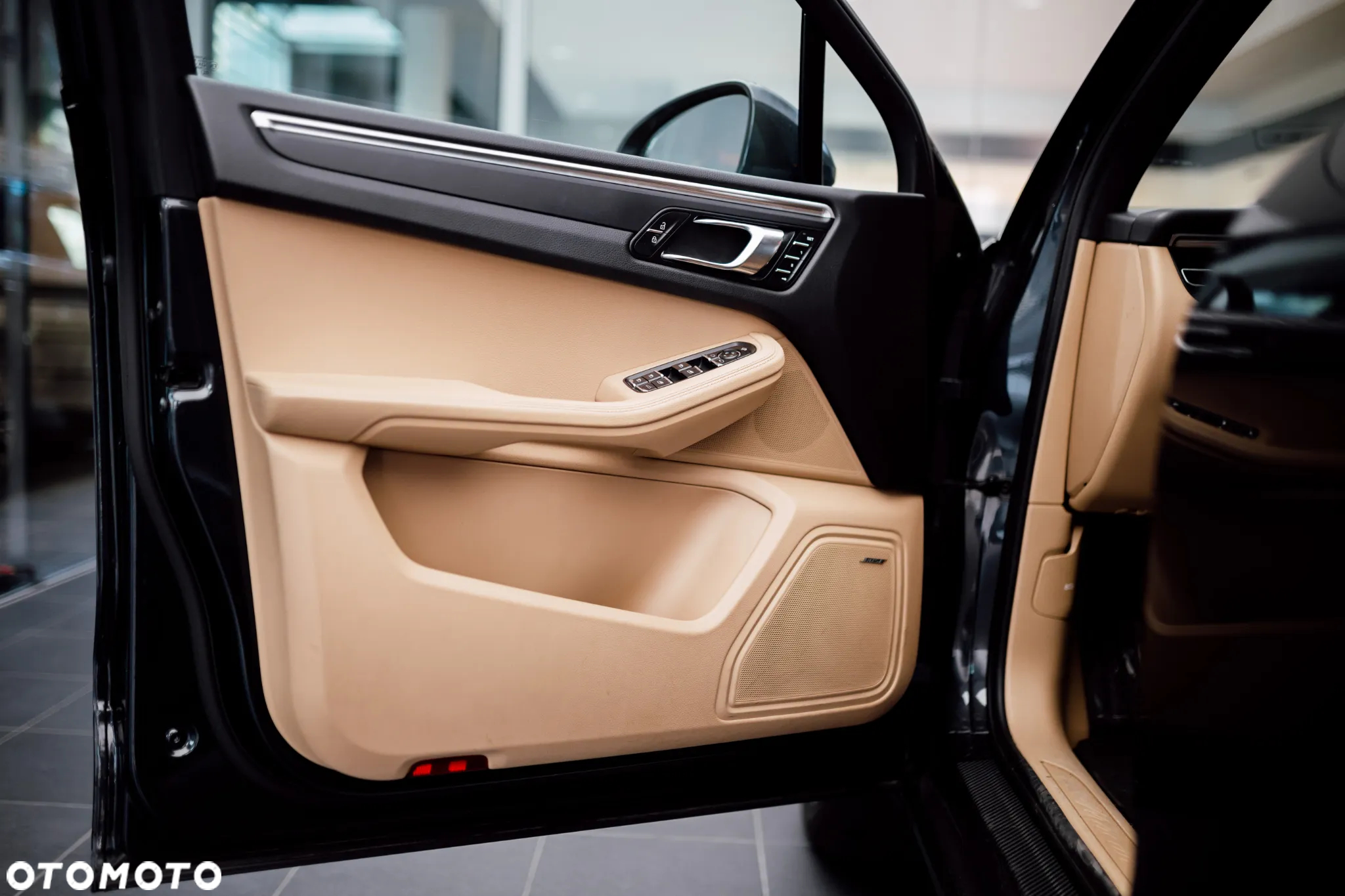 Porsche Macan Standard - 19