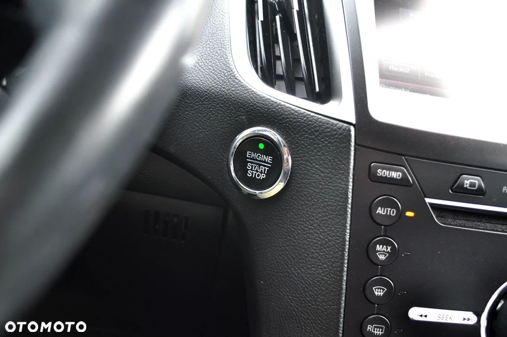 Ford S-Max - 29