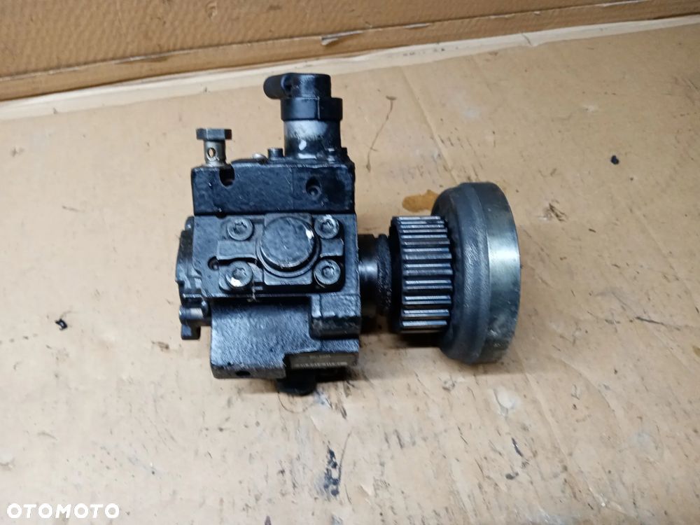 Pompa wtryskowa paliwa Audi A6 C6 2.7 TDI 059130755S - 4