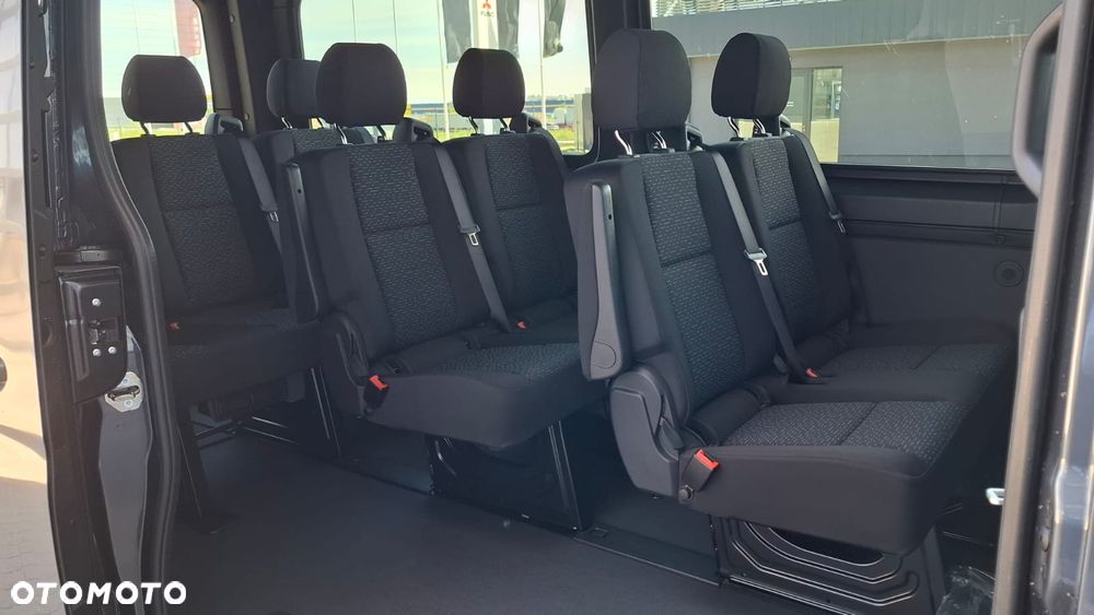 Mercedes-Benz Sprinter - 17