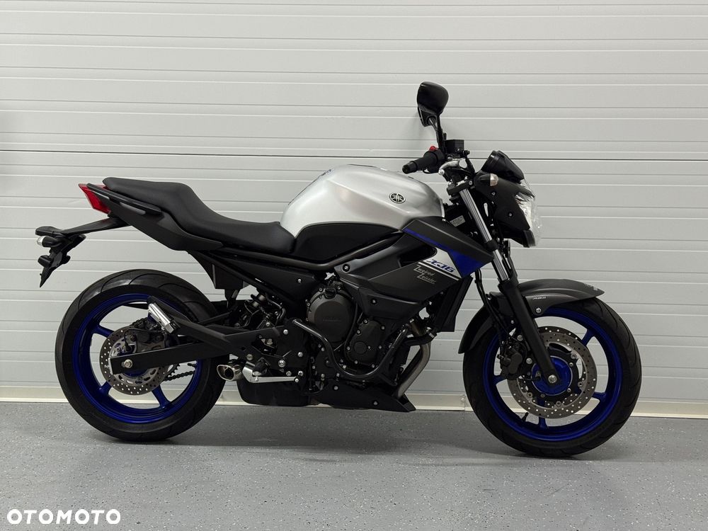 Yamaha XJ - 3