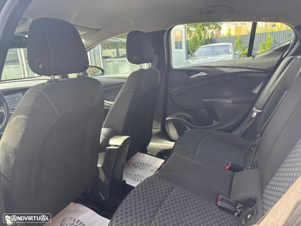 Opel Astra 1.5 D S&S Business Edition - 25