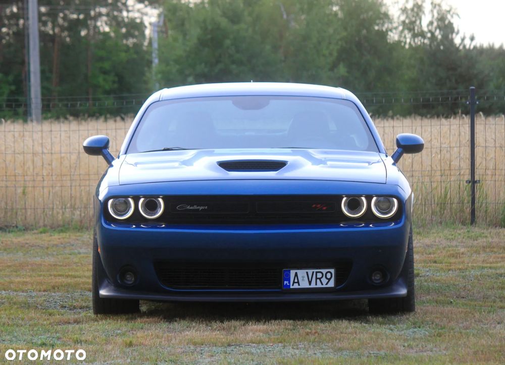 Dodge Challenger 6.4 Scat Pack - 2